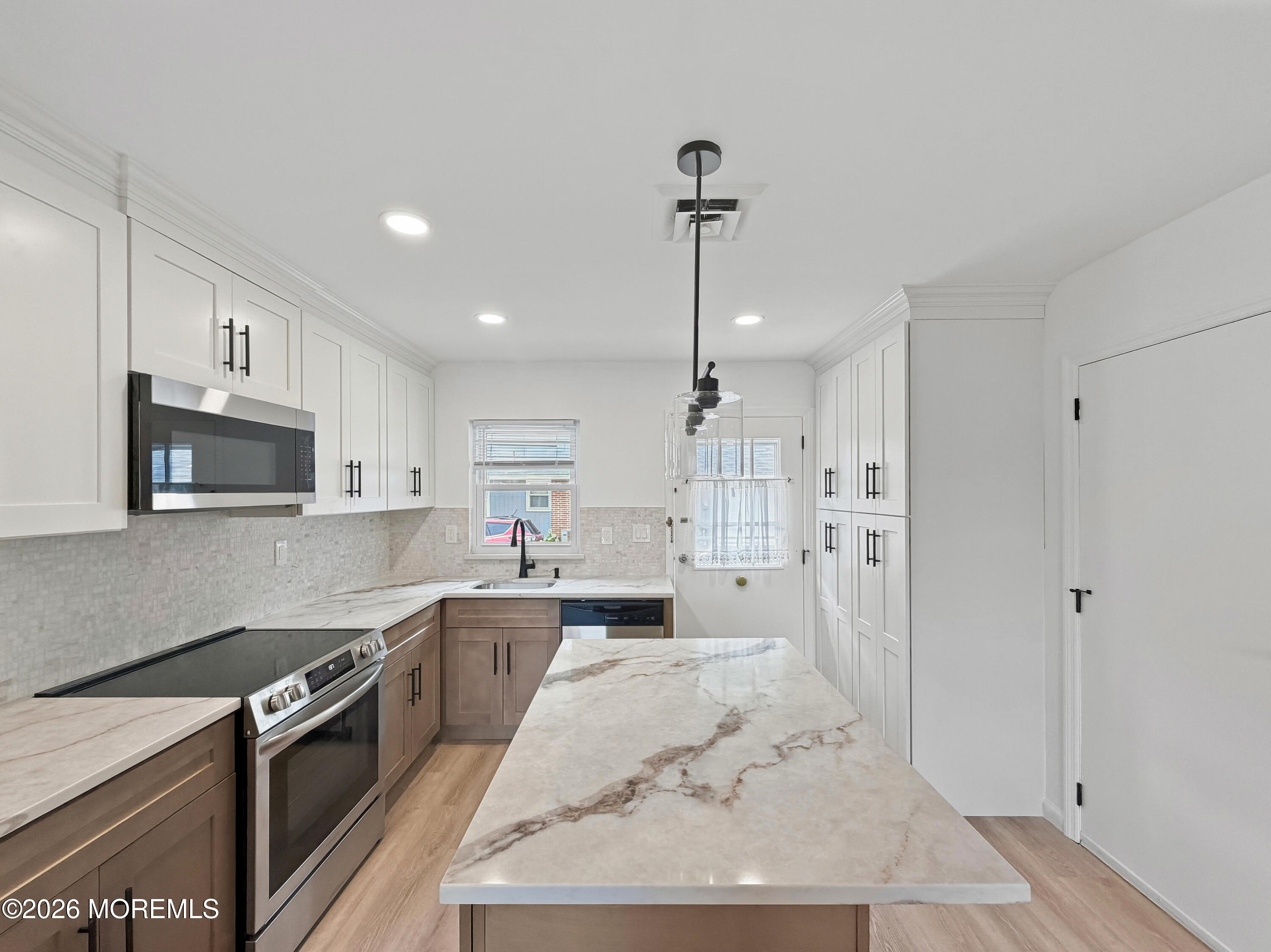 569A Sheffield Court Lakewood NJ 08701
