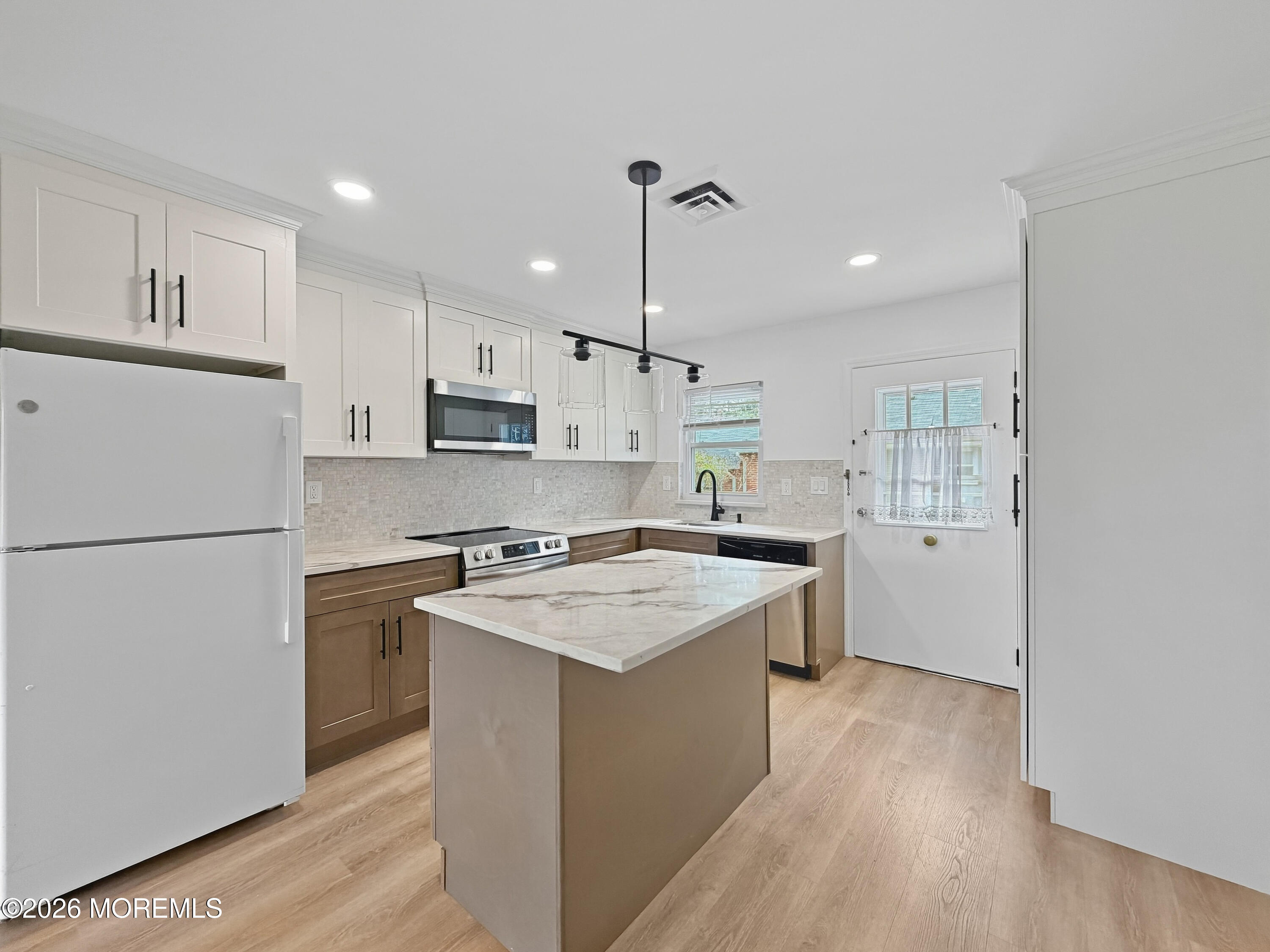 569A Sheffield Court Lakewood NJ 08701