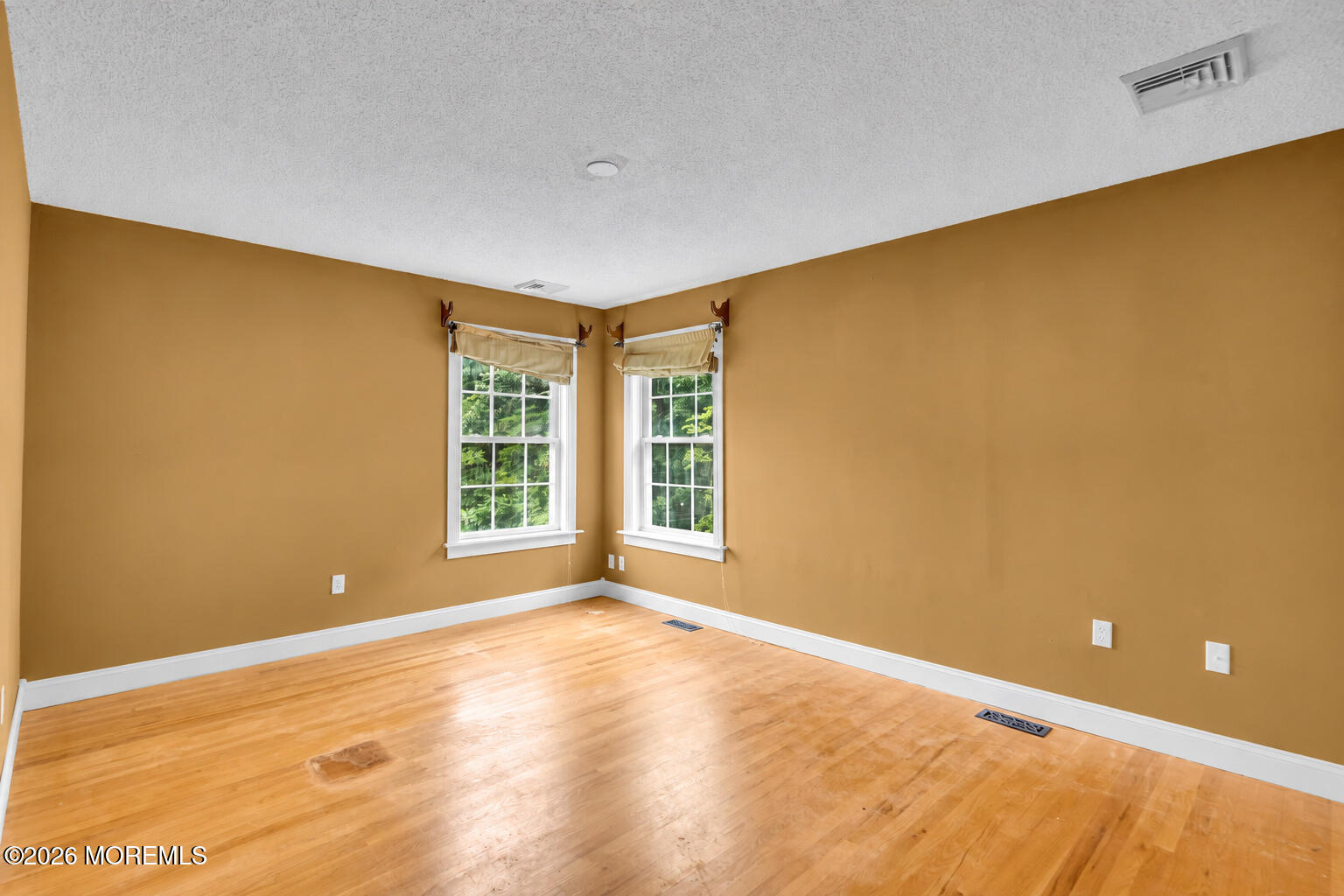 104 Spruce Circle N Barnegat NJ 08005
