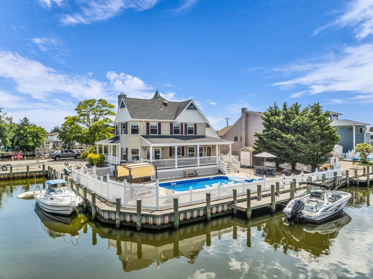 22 Seville Drive Brick NJ 08723