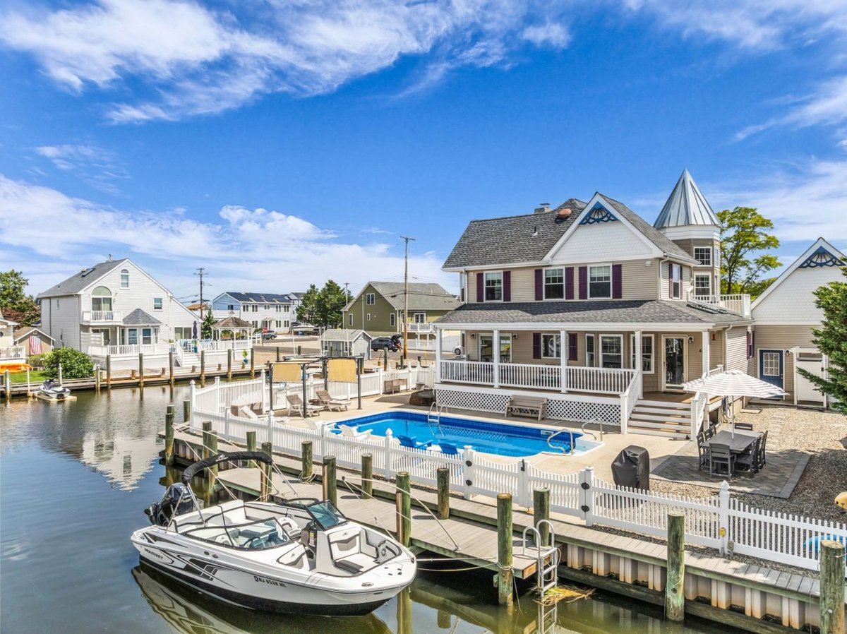 22 Seville Drive Brick NJ 08723