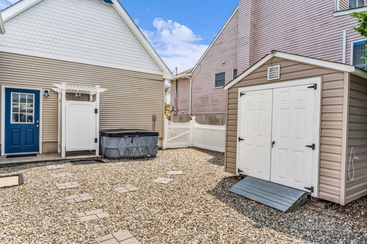 22 Seville Drive Brick NJ 08723
