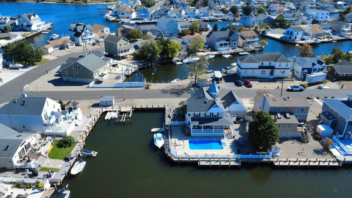 22 Seville Drive Brick NJ 08723