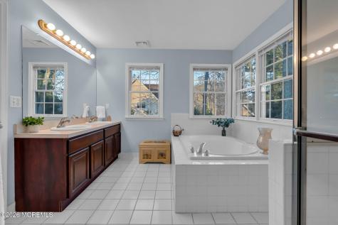 105 Mesa Verde Lane Howell NJ 07731
