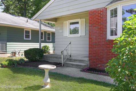 61 Morning Glory Court Toms River NJ 08755