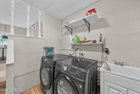 16 Roosevelt Avenue Morganville NJ 07751