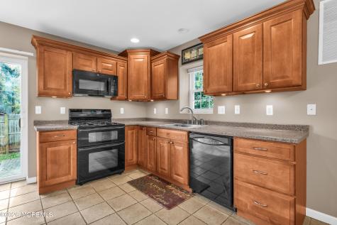 23 Oakland Mills Road Manalapan NJ 07726
