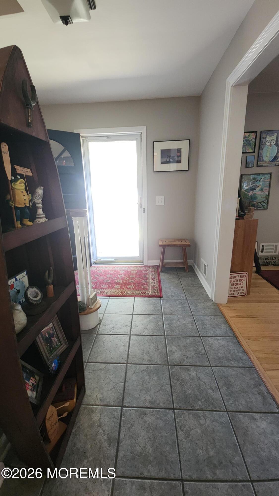 102 Orange Street Oakhurst NJ 07755