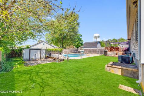 5 Tilton Avenue Toms River NJ 08757
