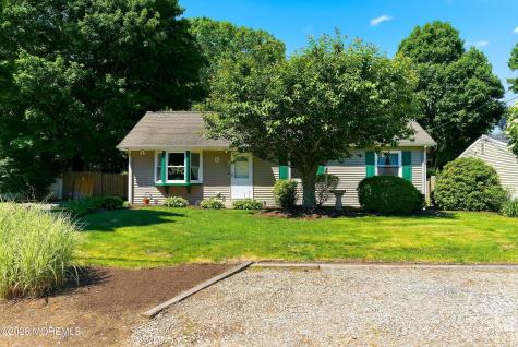 224 Steering Lane Manahawkin NJ 08050