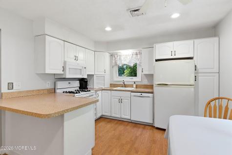 224 Steering Lane Manahawkin NJ 08050