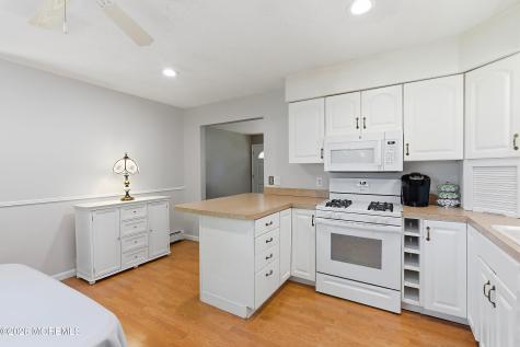 224 Steering Lane Manahawkin NJ 08050