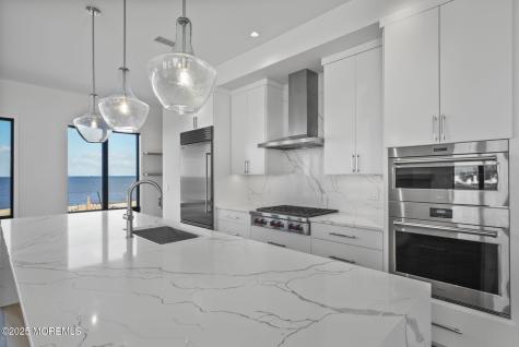 16 Brant Drive Atlantic Highlands NJ 07716