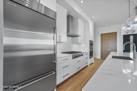 16 Brant Drive Atlantic Highlands NJ 07716