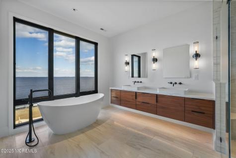16 Brant Drive Atlantic Highlands NJ 07716