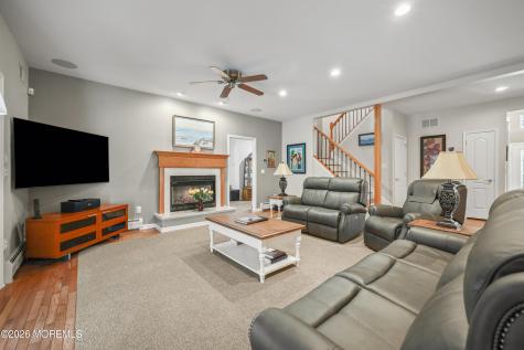39 Rodeo Drive West Creek NJ 08092