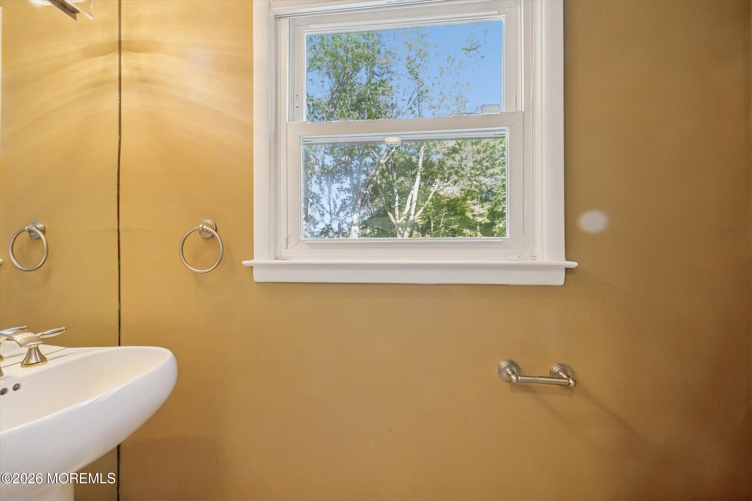 4 Wylie Terrace Morganville NJ 07751