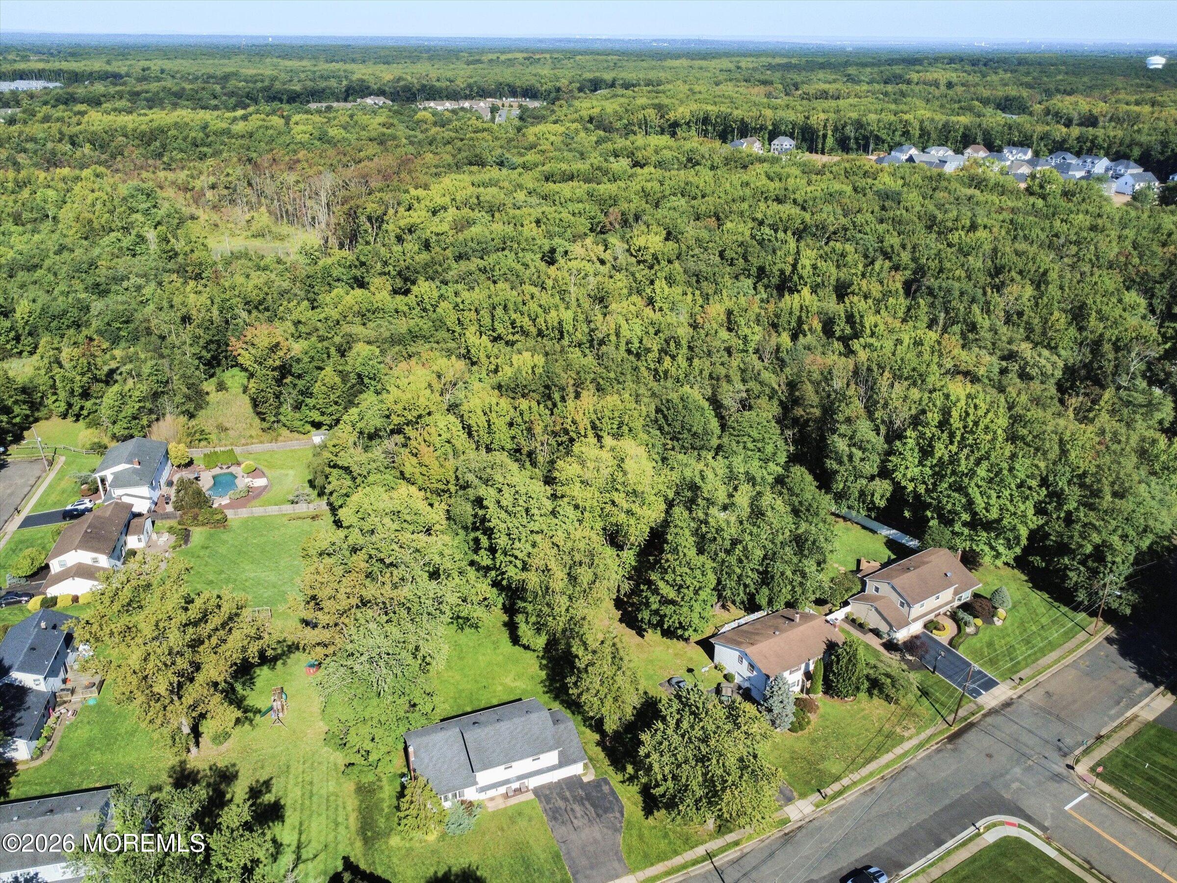 4 Wylie Terrace Morganville NJ 07751