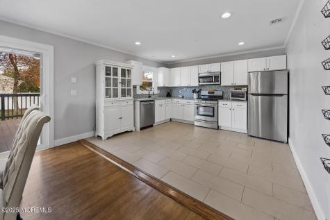 802 E Hickory Drive Lanoka Harbor NJ 08734