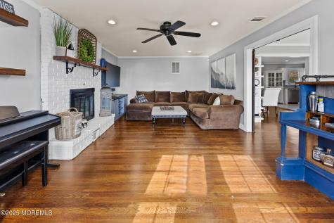 802 E Hickory Drive Lanoka Harbor NJ 08734