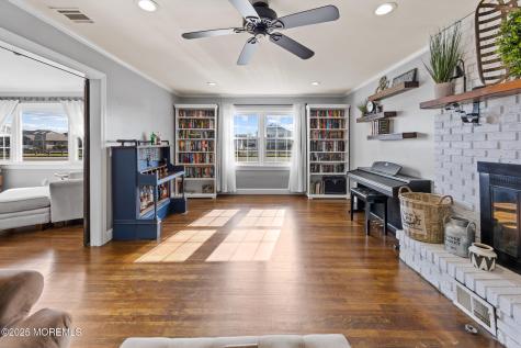 802 E Hickory Drive Lanoka Harbor NJ 08734
