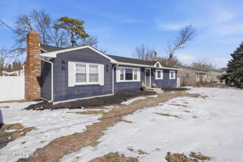 802 E Hickory Drive Lanoka Harbor NJ 08734