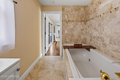 802 E Hickory Drive Lanoka Harbor NJ 08734