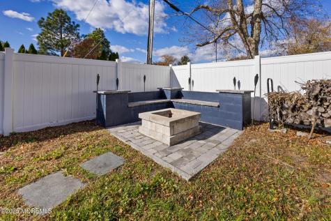 802 E Hickory Drive Lanoka Harbor NJ 08734