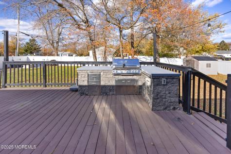 802 E Hickory Drive Lanoka Harbor NJ 08734