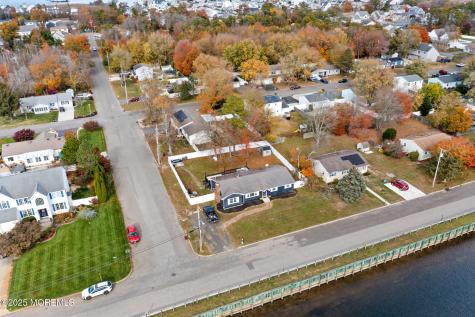 802 E Hickory Drive Lanoka Harbor NJ 08734