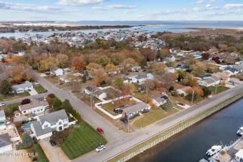 802 E Hickory Drive Lanoka Harbor NJ 08734