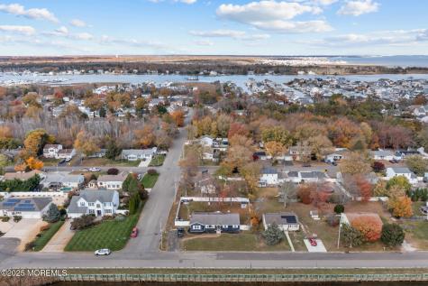 802 E Hickory Drive Lanoka Harbor NJ 08734