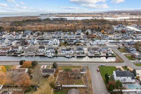 802 E Hickory Drive Lanoka Harbor NJ 08734
