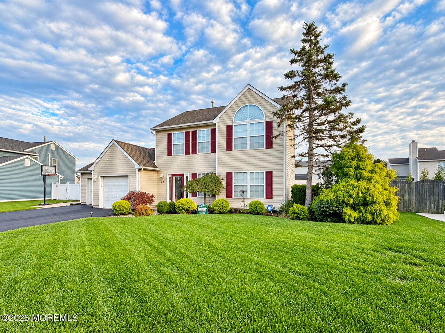 25 Bryce Canyon Road Howell NJ 07731