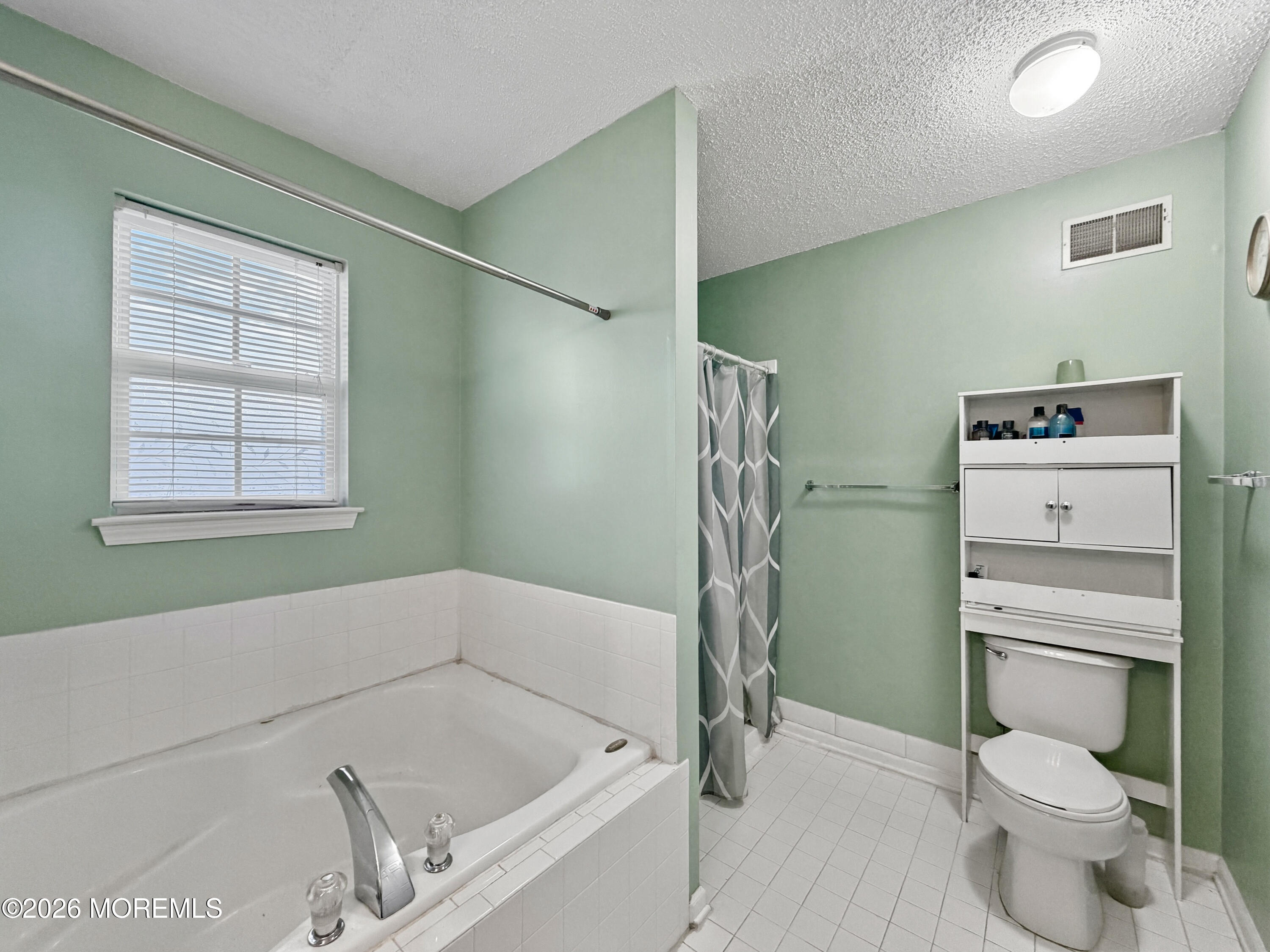 25 Bryce Canyon Road Howell NJ 07731