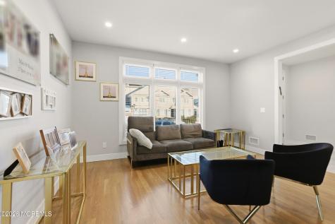 20 Blue River Way Lakewood NJ 08701