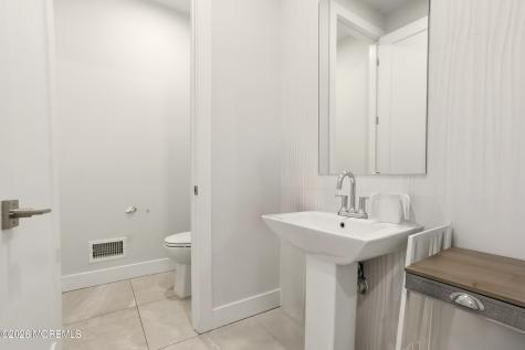 20 Blue River Way Lakewood NJ 08701