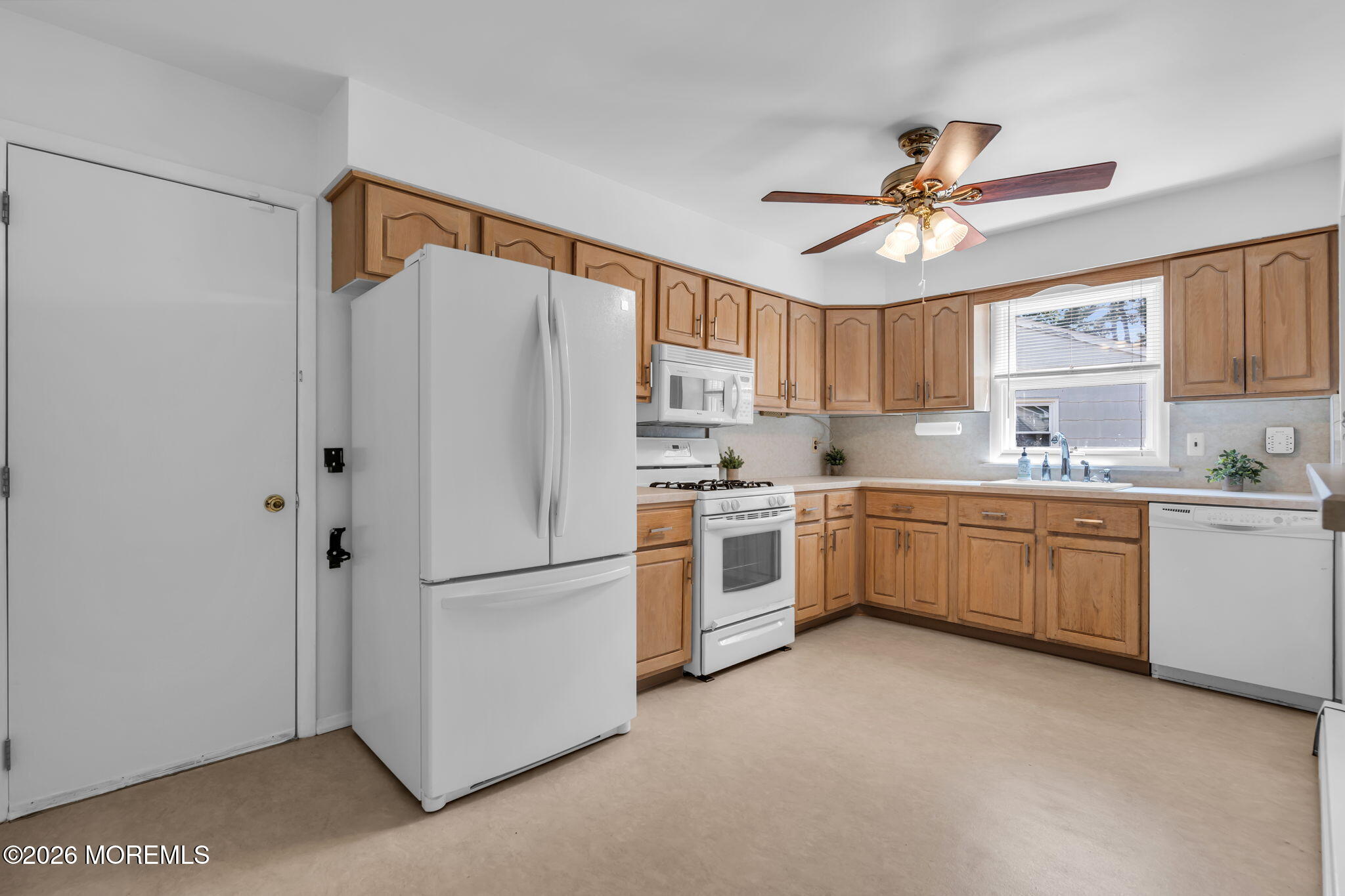 49 Dreyfus Court Toms River NJ 08757