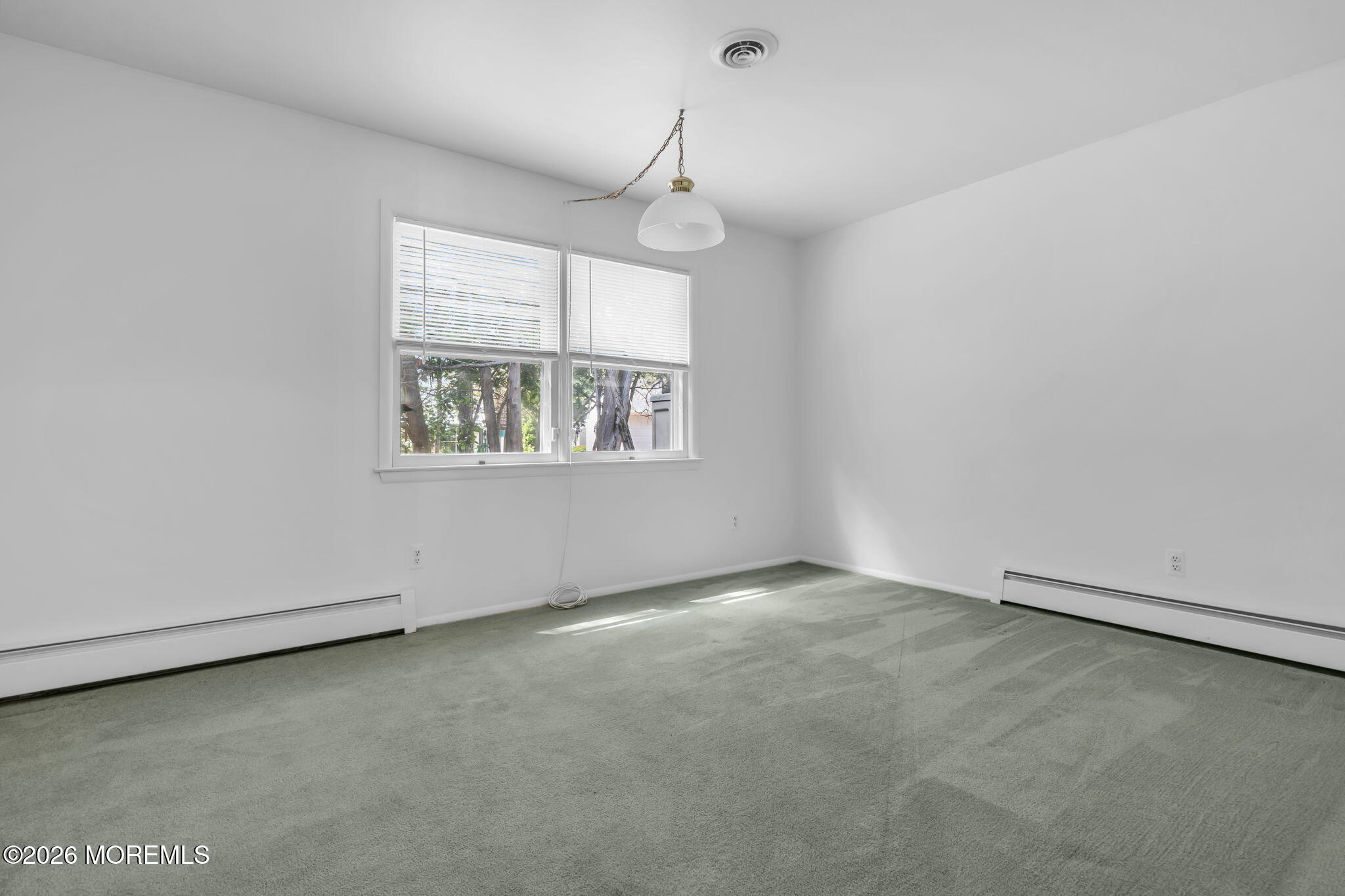 49 Dreyfus Court Toms River NJ 08757