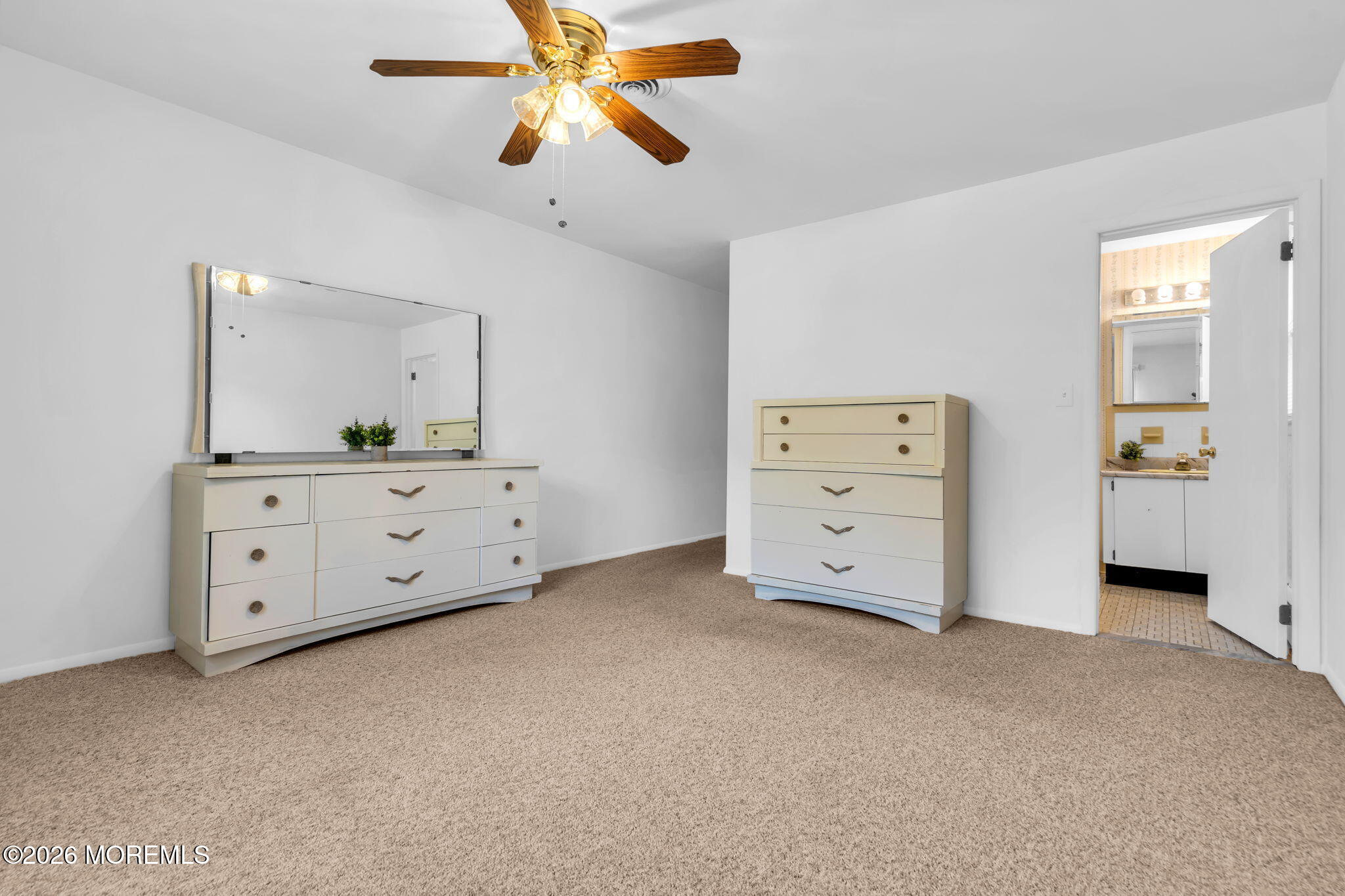 49 Dreyfus Court Toms River NJ 08757