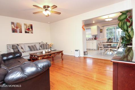 815 Shadylawn Way Keyport NJ 07735