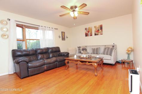 815 Shadylawn Way Keyport NJ 07735