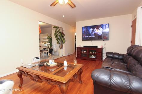 815 Shadylawn Way Keyport NJ 07735