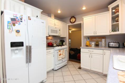 815 Shadylawn Way Keyport NJ 07735
