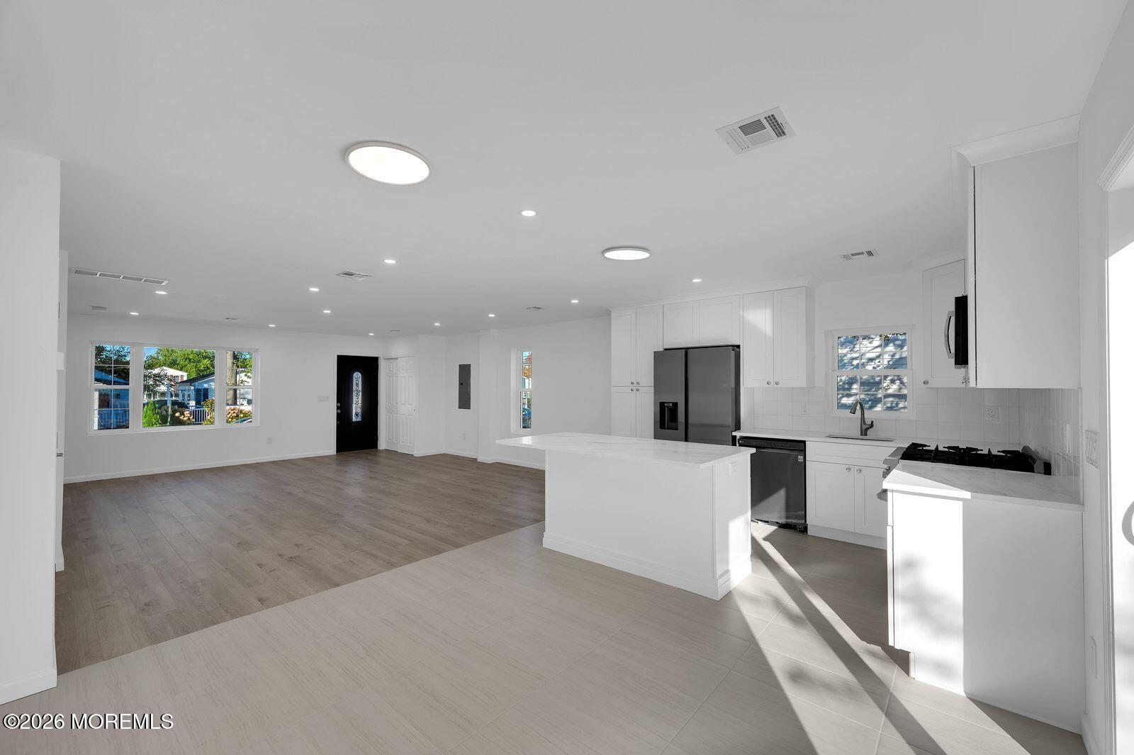 440 Aumack Avenue Union Beach NJ 07735
