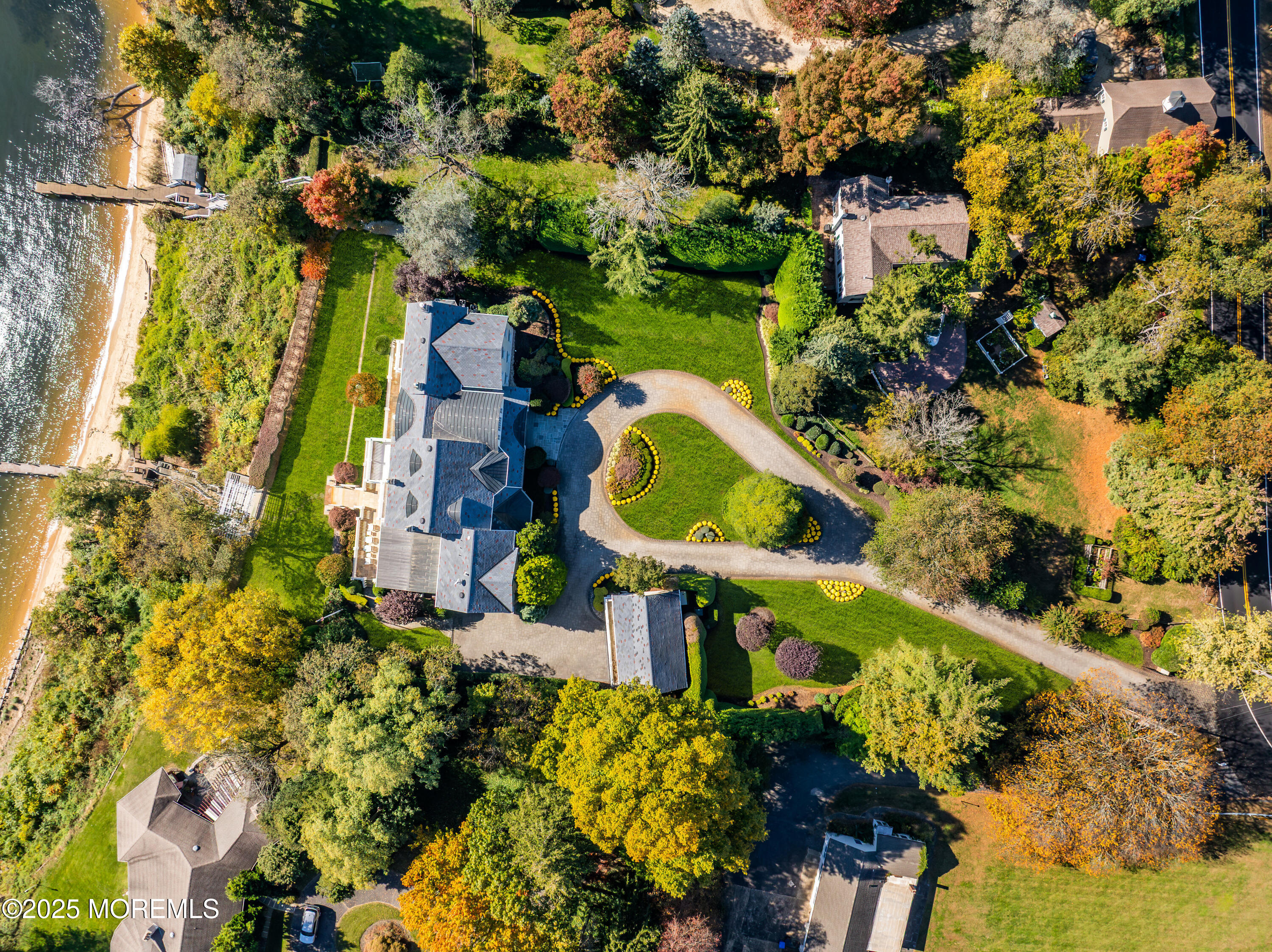 934 Navesink River Road Rumson NJ 07760