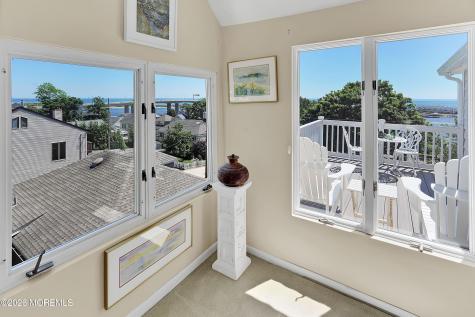 75 Portland Road Highlands NJ 07732