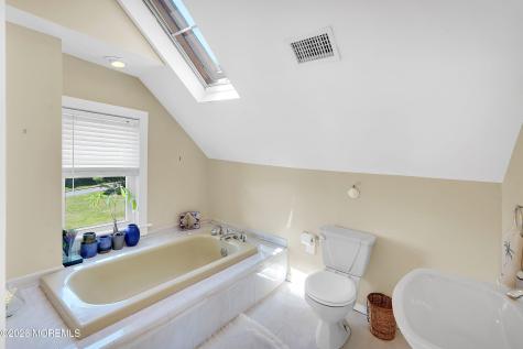 75 Portland Road Highlands NJ 07732