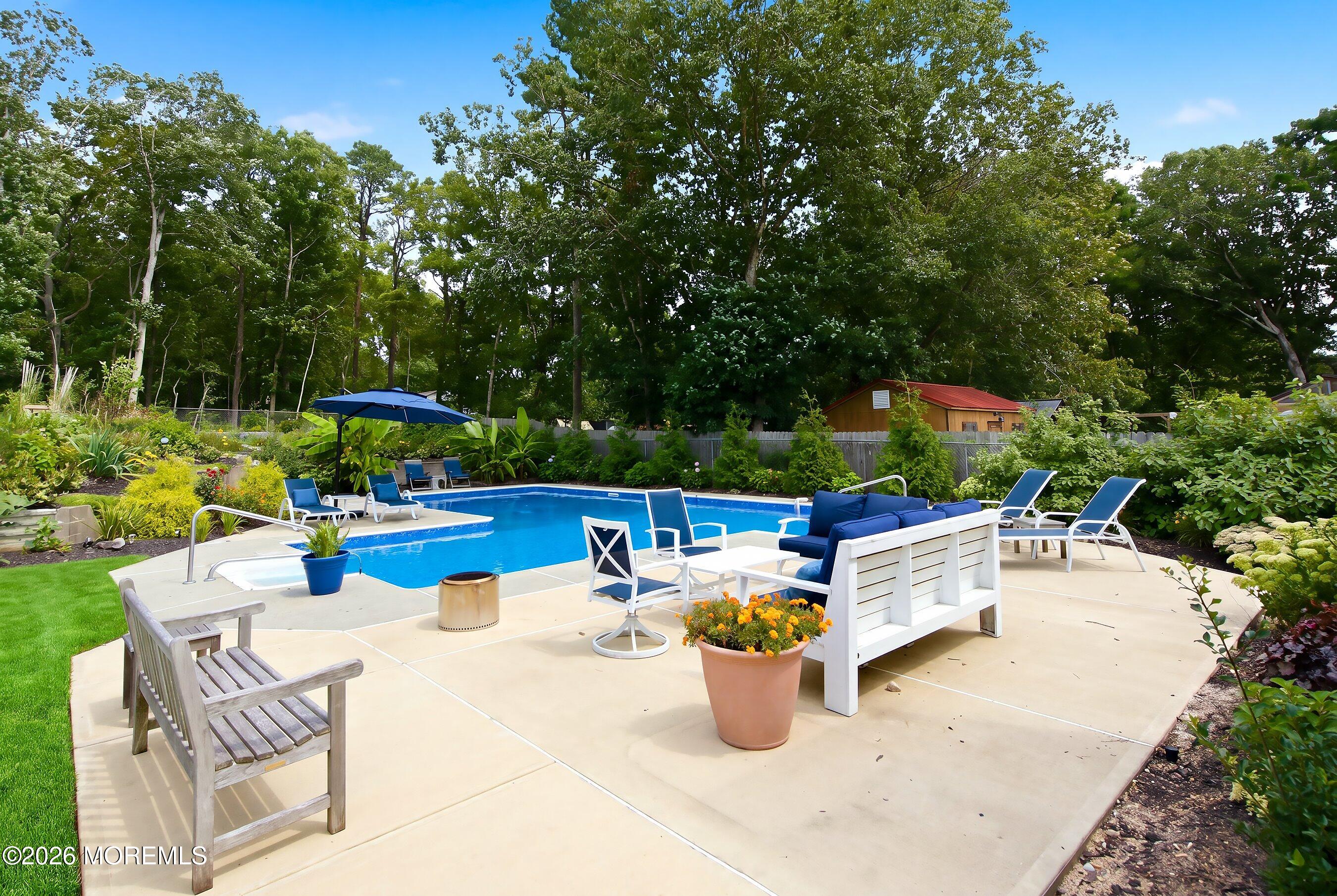 1072 W Bay Avenue Barnegat NJ 08005