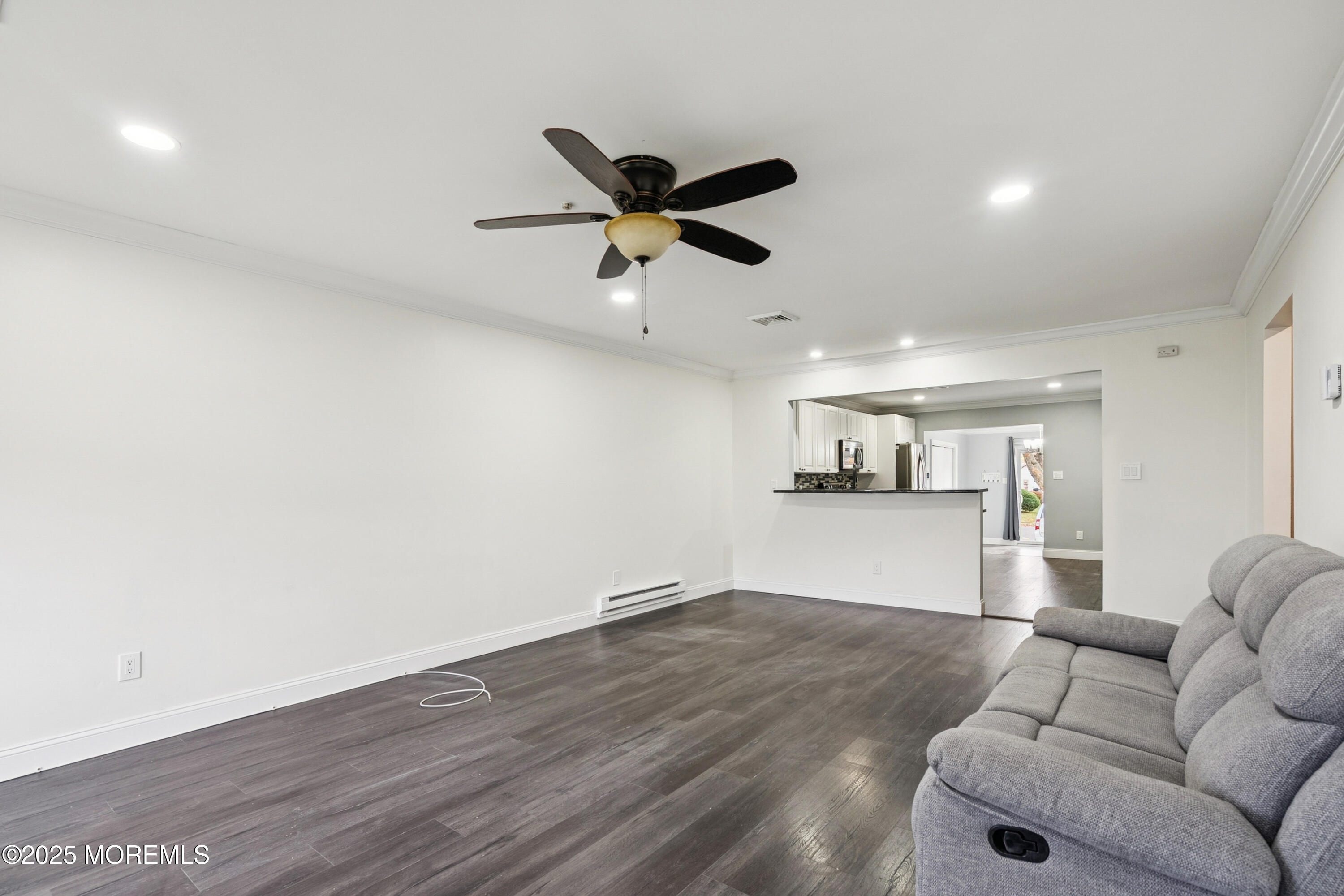 120 Muhlen Platz Howell NJ 07728